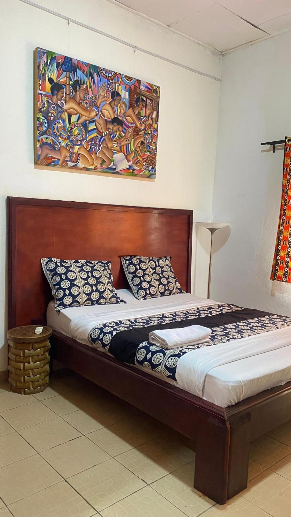 Hotel Fiiaa Yaoundé Exteriér fotografie