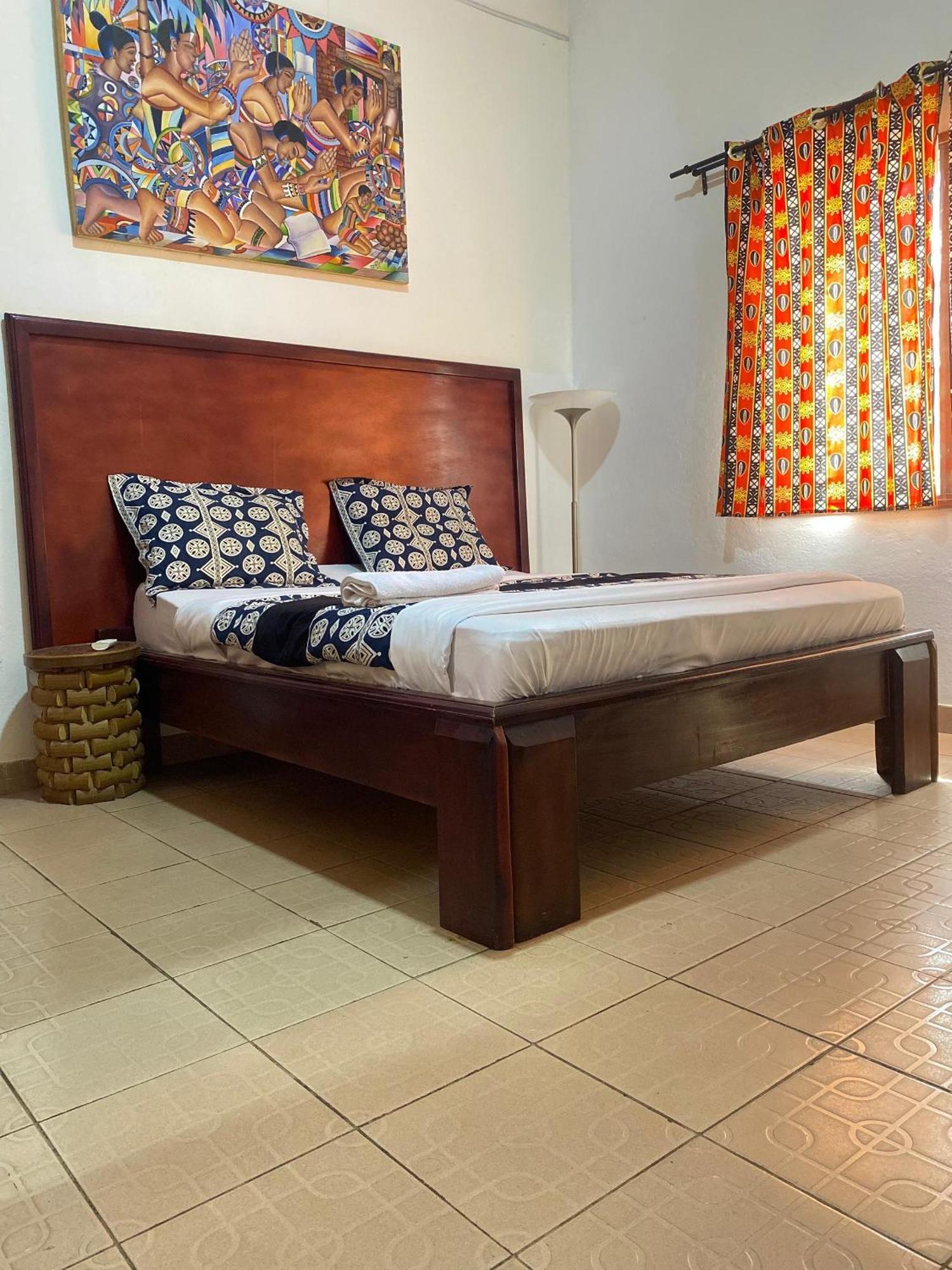 Hotel Fiiaa Yaoundé Exteriér fotografie