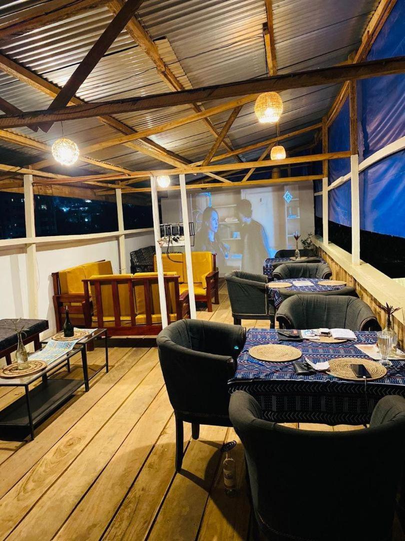 Hotel Fiiaa Yaoundé Exteriér fotografie